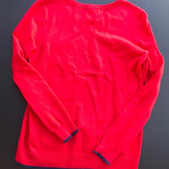 Red with blue trim GAP sweater GREAT CONDITION - Picture 5 of 5